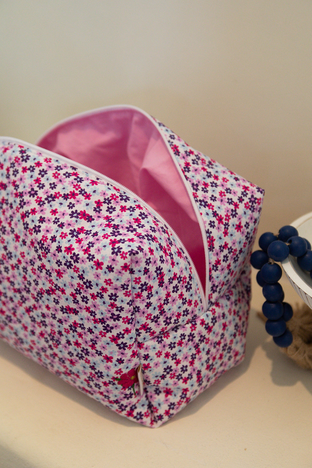 Trousse de toilette "Eclosion" - personnalisable